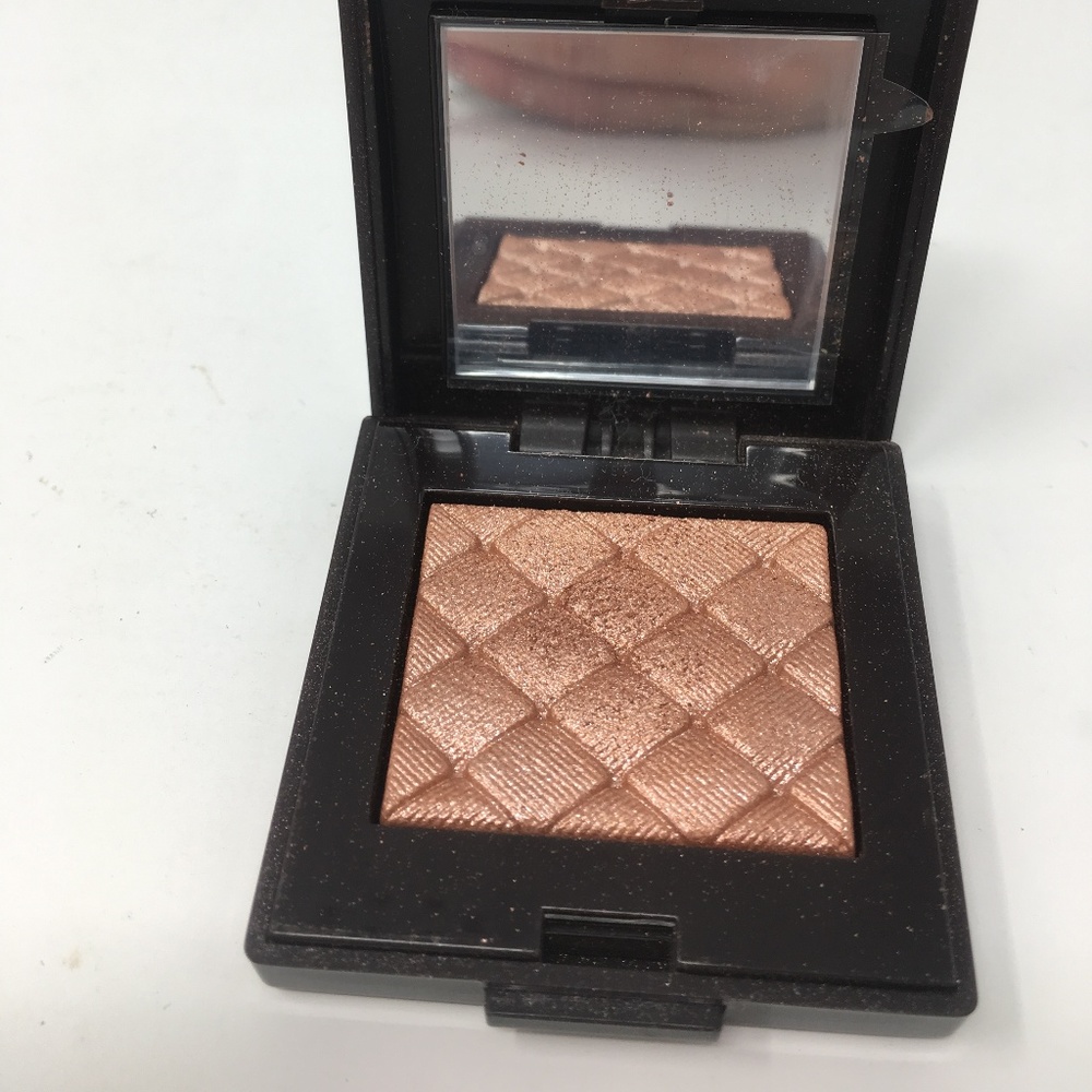 Illuminating Eye Colour Gilded Rosegold